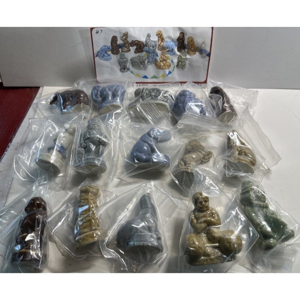New RED ROSE TEA WADE ENGLAND COMPLETE SET 15 Circus  SERIES 3 ANIMAL FIGURINES